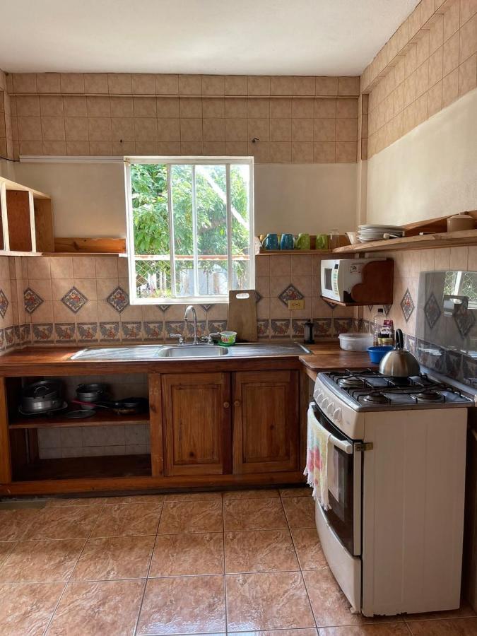 Christina'S Guest House Official ลิตเติลคอร์นไอส์แลนด์ ภายนอก รูปภาพ