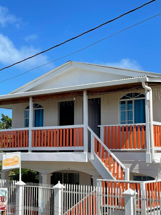 Christina'S Guest House Official ลิตเติลคอร์นไอส์แลนด์ ภายนอก รูปภาพ