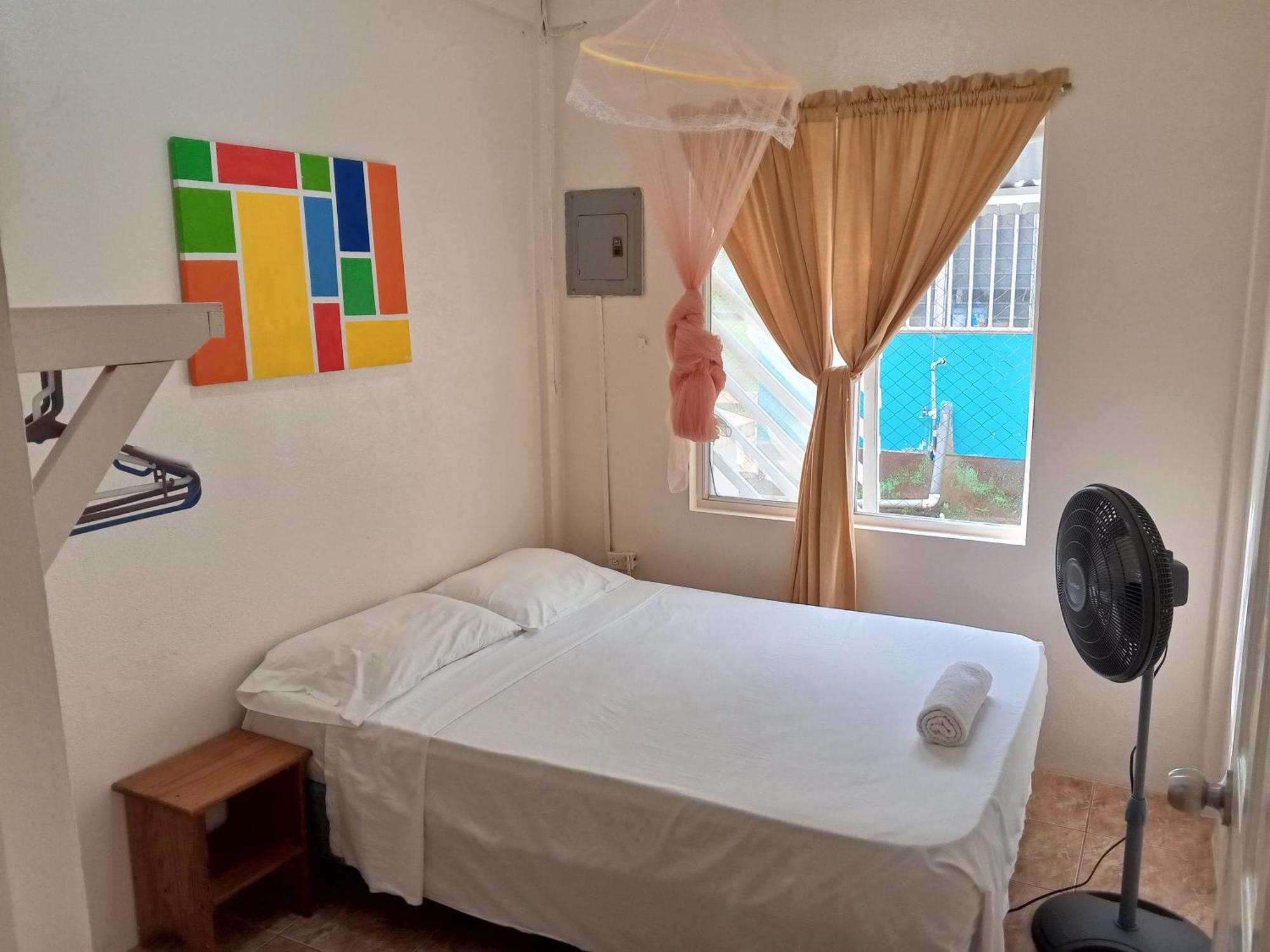 Christina'S Guest House Official ลิตเติลคอร์นไอส์แลนด์ ภายนอก รูปภาพ