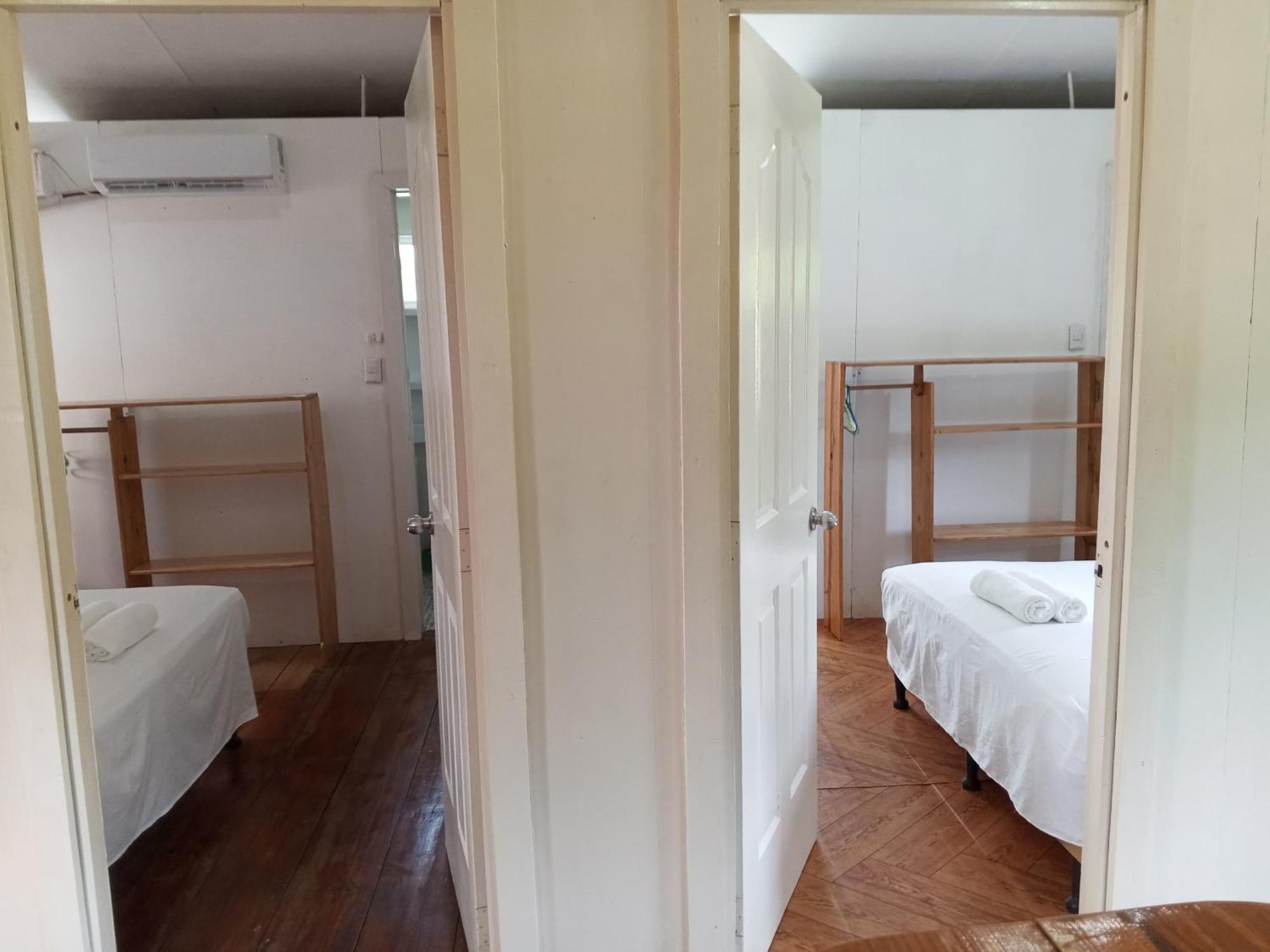 Christina'S Guest House Official ลิตเติลคอร์นไอส์แลนด์ ภายนอก รูปภาพ